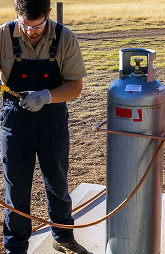 Gas Fitter Cylinder Connection